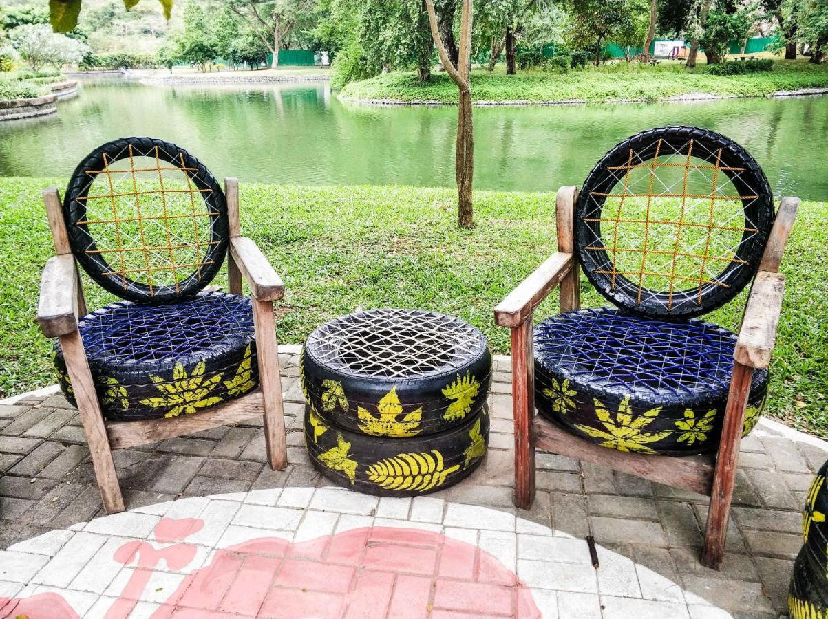 Beach Getaway At Pico De Loro Hamilo Coast Nasugbu Batangas エクステリア 写真